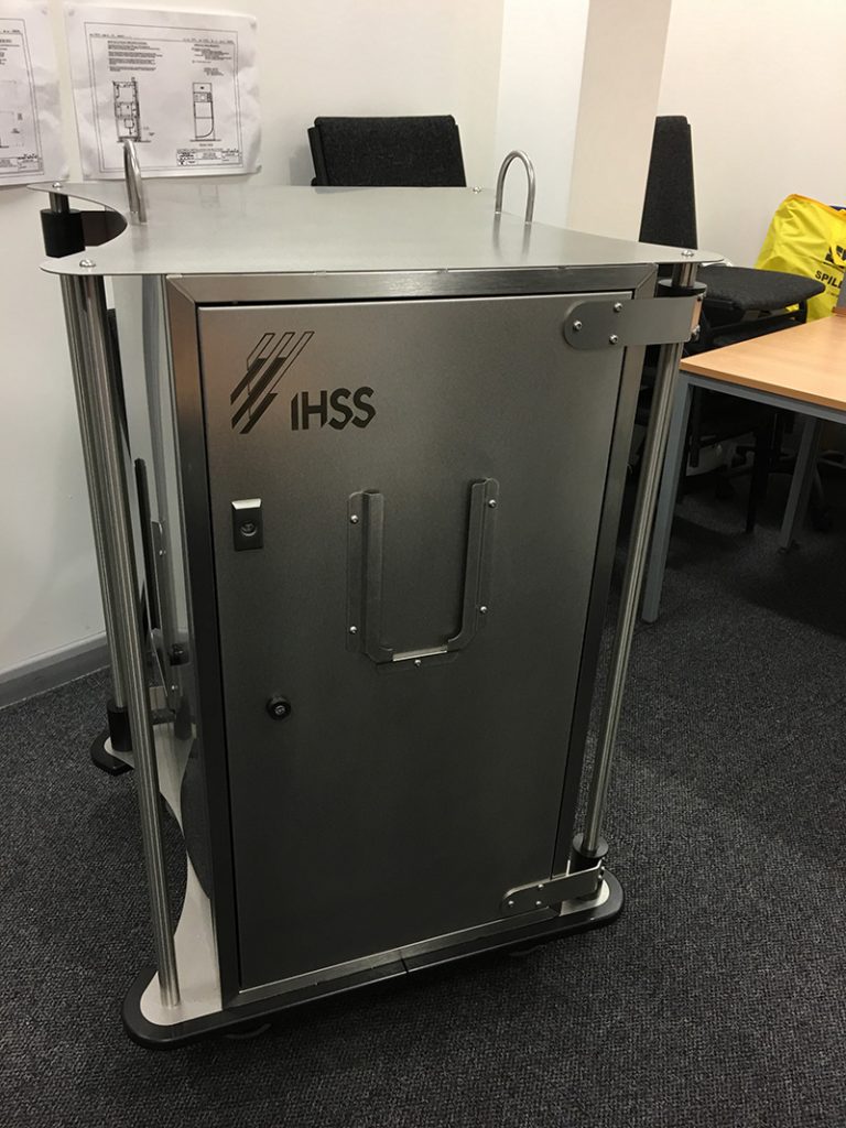 CustomerspecificEndoscopetransportcart Neocare